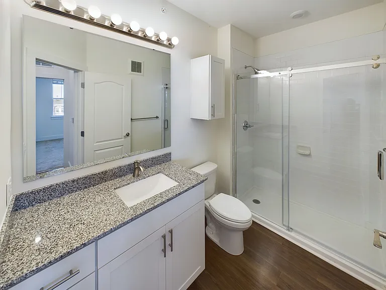 370 Arsdale Ave #28203 — Photo 5