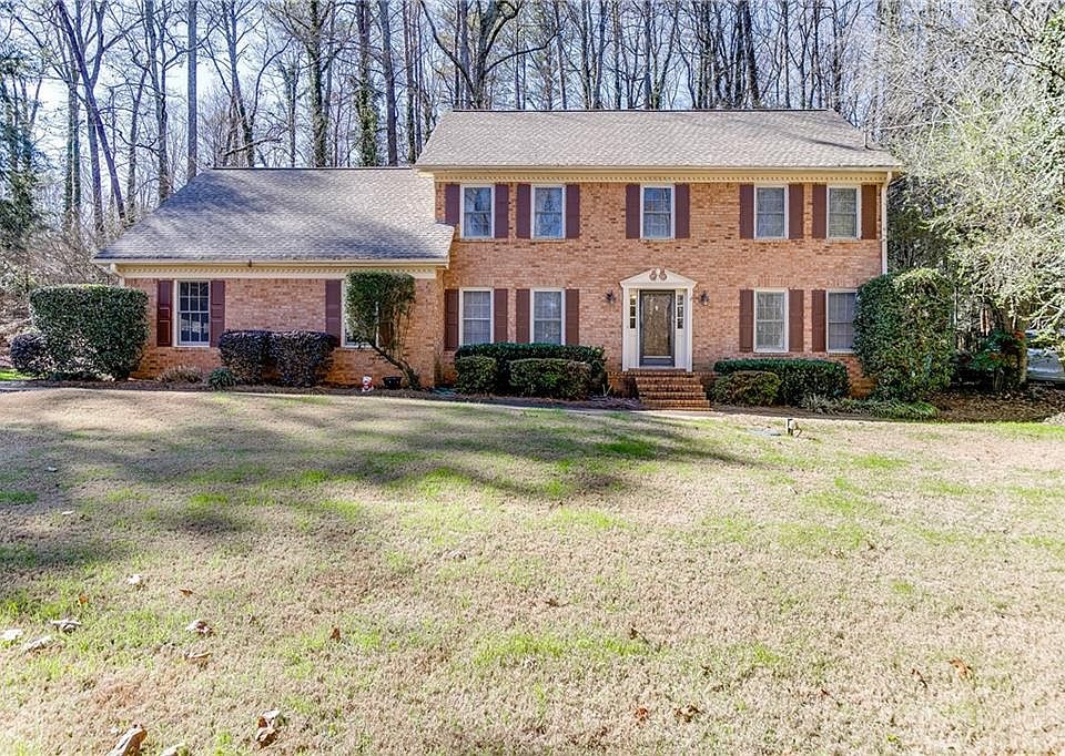 1st image of 1347 Arlene Ct SW