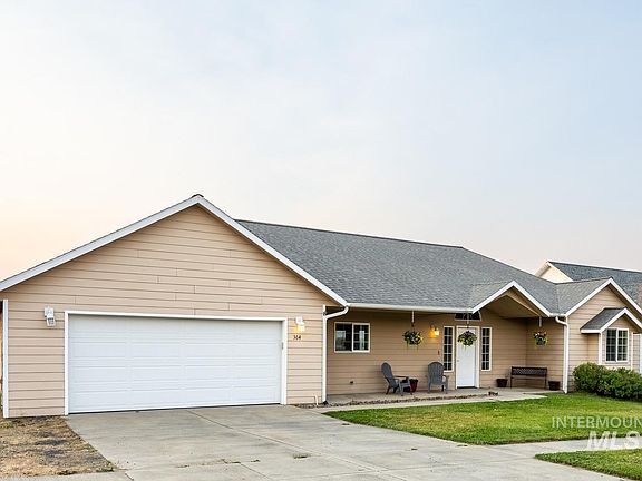 2nd image of 364 Pintail Ln