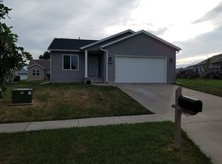 4809 Windy Meadow Cir NE, Cedar Rapids, IA 52411