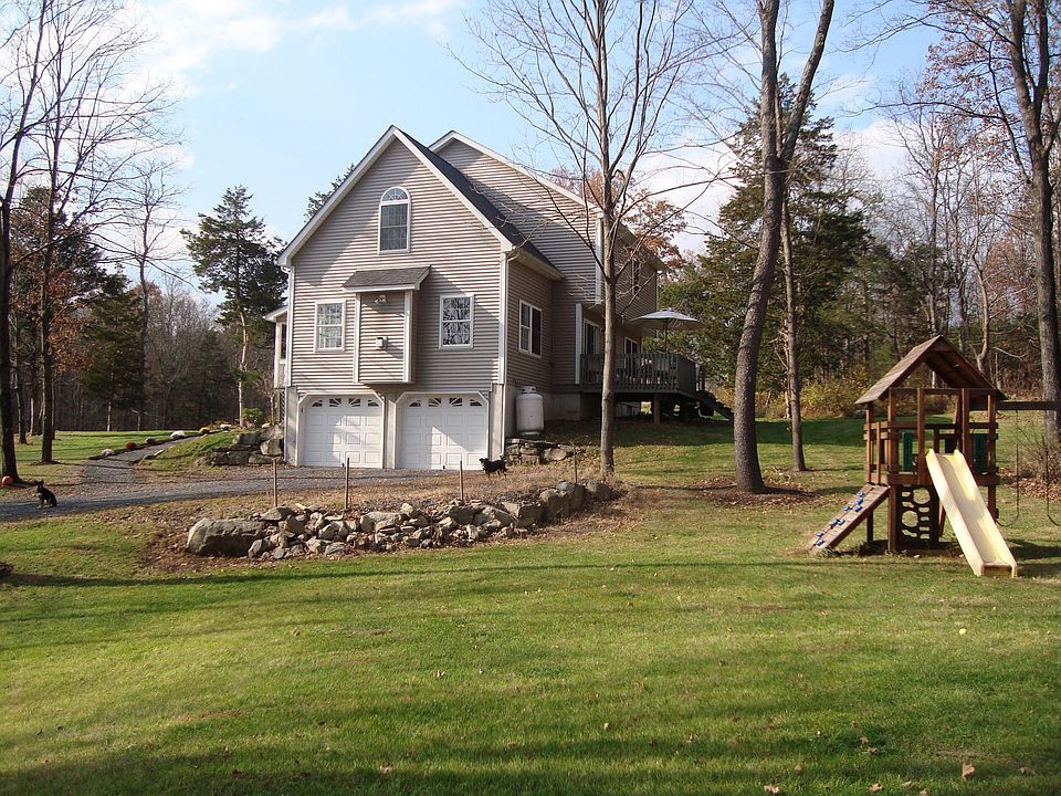 2nd image of 85 Hummel Rd