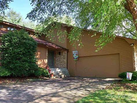 1st image of 1500 Johnson Dr