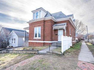 1922 N 2nd St, Saint Joseph, MO 64505
