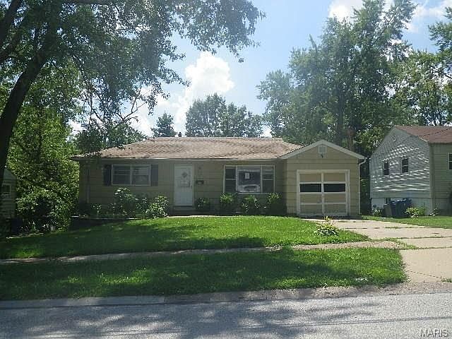 1st image of 1012 Edgehill Dr