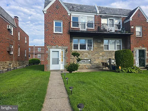 934 E Durard St #1 Photo 1