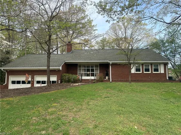 202 Brokenbridge Rd, Yorktown, VA 23692