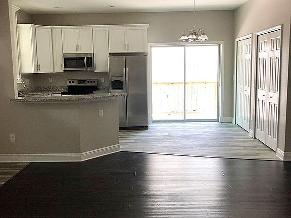 3rd image of 1301 E 33rd Ave