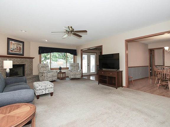 3rd image of 2039 Belvidere Line Dr