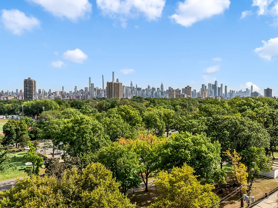 Braddock Park West