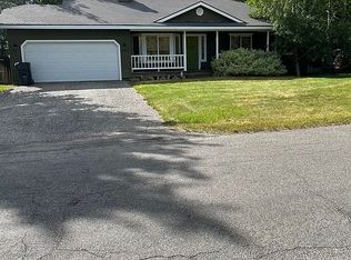 751 Wintergreen Dr, Hailey, ID 83333