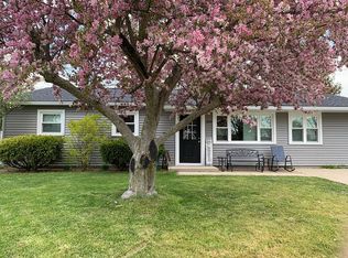 3032 S Opechee Dr, Muncie, IN 47302