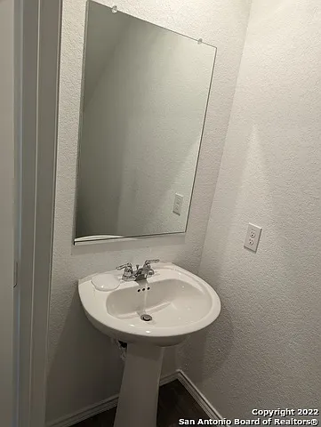 7350 Rosada Way — Photo 4
