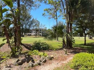 180 Turtle Lake Ct #101-A, Naples, FL 34105