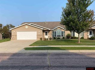 2103 Meyer Dr, New Ulm, MN 56073