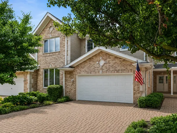 1746 Park Ridge Point, Park Ridge, IL 60068
