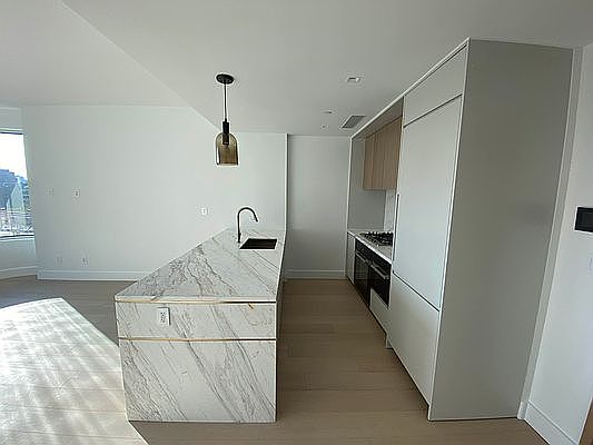 3rd image of 208 Delancey St #9A