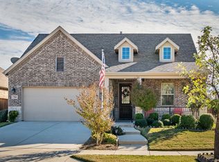 704 Louisville Rd, Aubrey, TX 76227