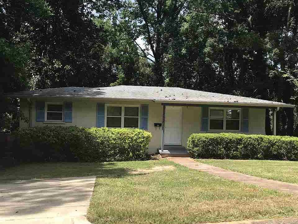 1st image of 702 N Bellamy Dr