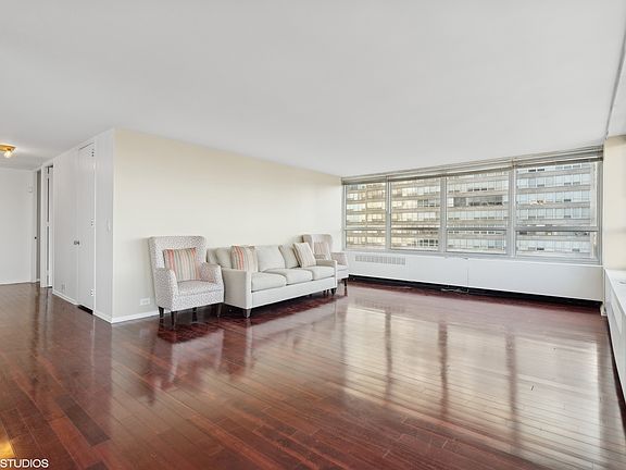 3rd image of 4800 S Chicago Beach Dr APT 608N