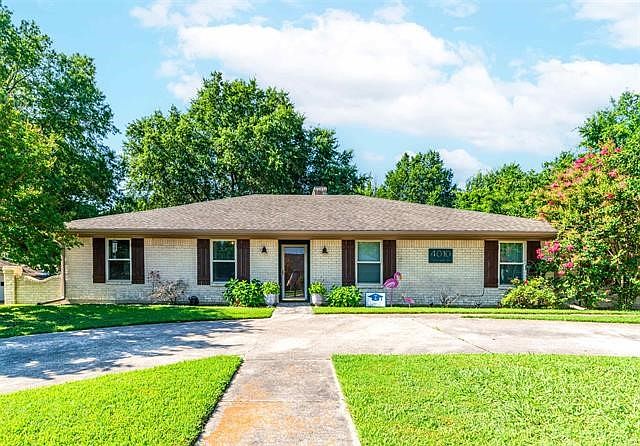 1st image of 4010 Shannon Dr
