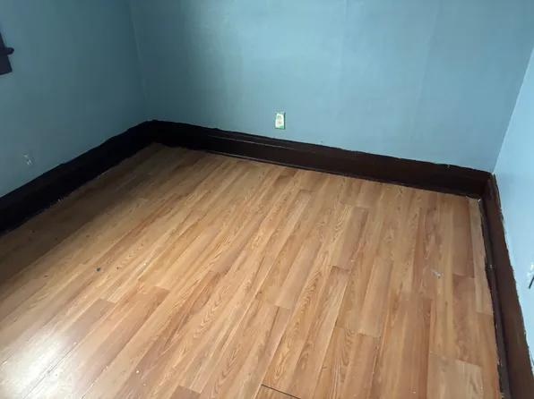 130 Jones St, Buffalo, NY 14206