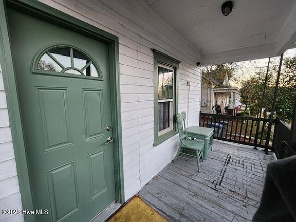 2nd image of 113 E Highland Avenue