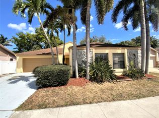 21242 Summertrace Cir, Boca Raton, FL 33428