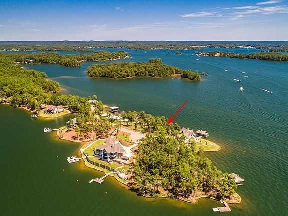 3rd image of 319 Peninsula Poin