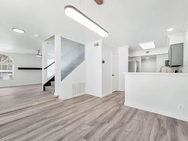 2840 Floral Peak Dr — Photo 10