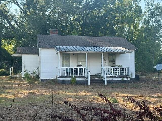 1st image of 311 Hattie Ln