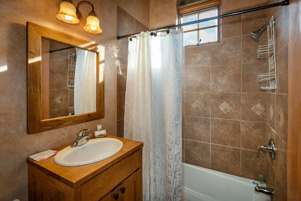 Studio, 500 sqft, $2,000 — Photo 4