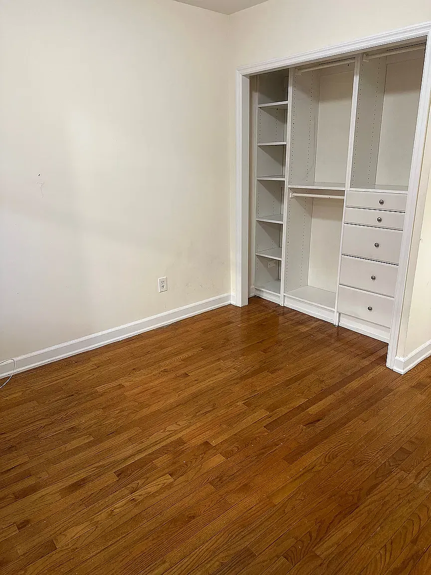 3121 Corlear Avenue — Photo 3