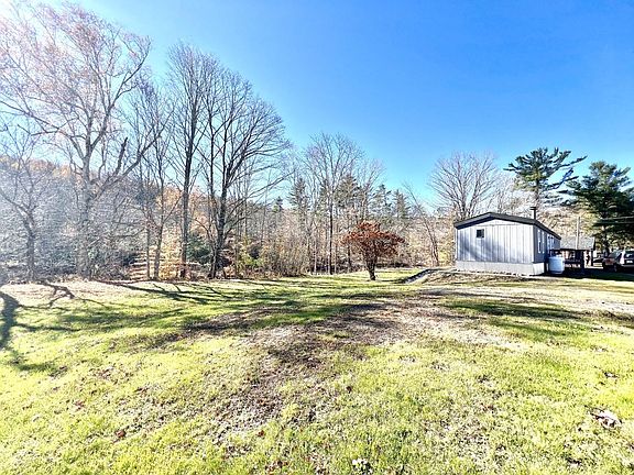 5th image of 1878 Roxbury Road