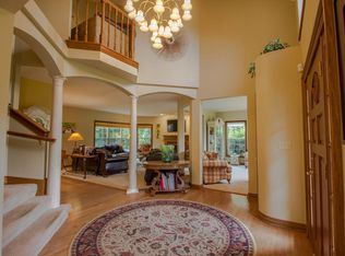 1517 Country Club Ln, Watertown, WI 53098