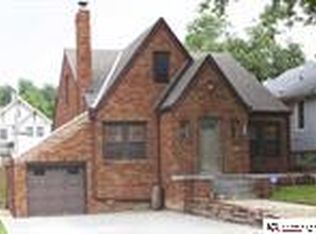 1017 S 35th St, Omaha, NE 68105