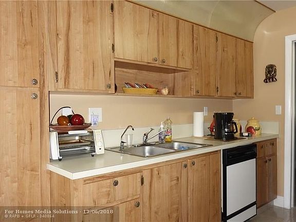 4th image of 8002 NW 100th Way #0