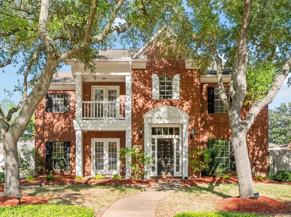 16322 Hazy Pines Ct, Houston, TX 77059