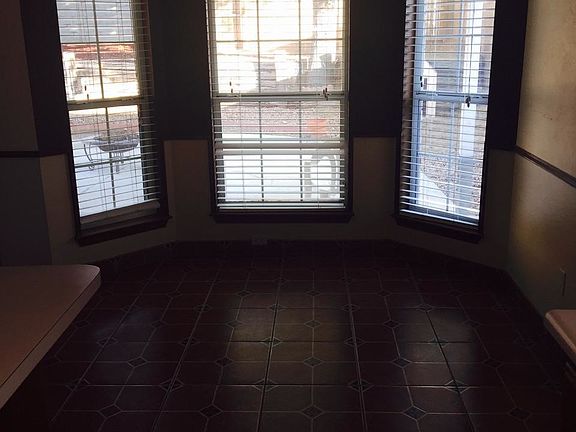 4th image of 7301 Foxford Ave NW