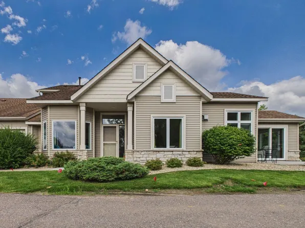 10670 57th Pl N, Plymouth, MN 55442