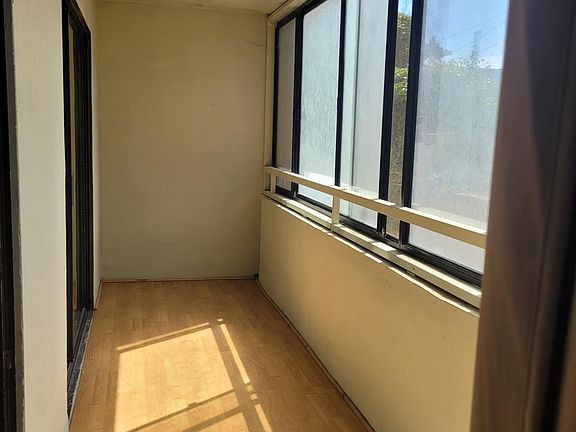 4th image of 1551 Southgate Ave APT 256