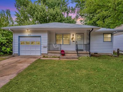 814 W 7th St, Newton, KS, 67114
