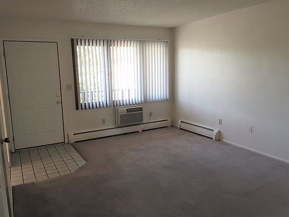 2nd image of 2200 Canyon Blvd APT 21