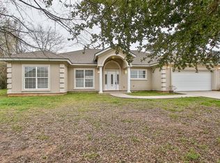 12338 Green Ridge Dr, Willis, TX 77318