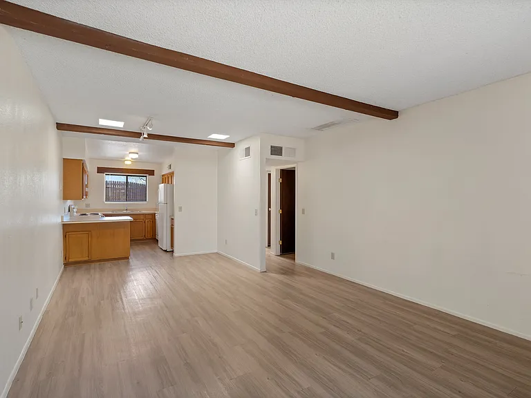 1411 N Sycamore Blvd #1 — Photo 2