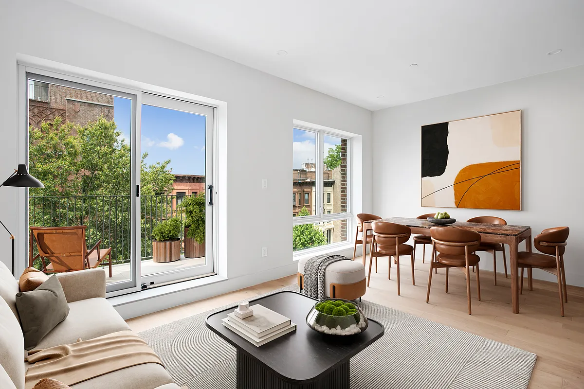 106 Jefferson Ave Unit 4  