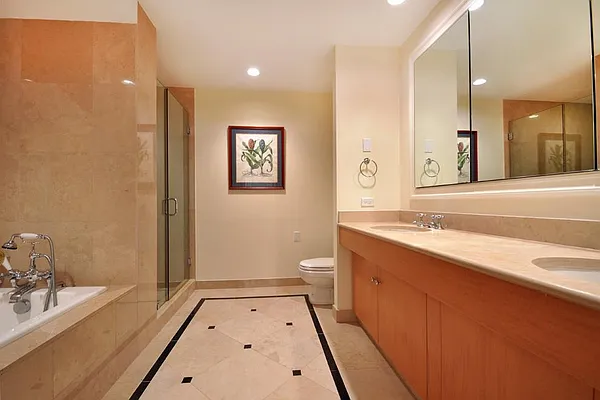 Sold by Corcoran | media 23