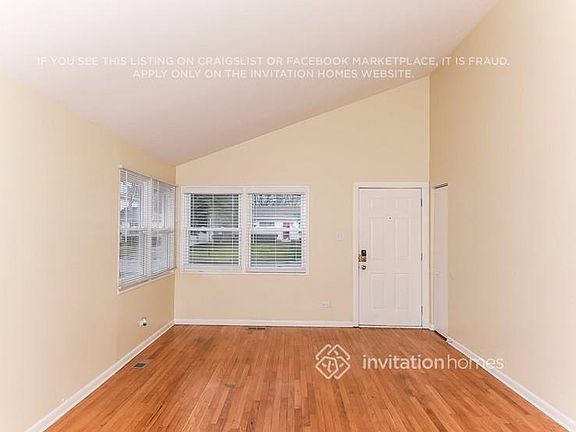 2nd image of 439 N 3rd Ave