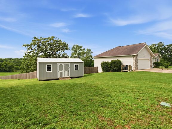 4th image of 7650 Private Road 2453