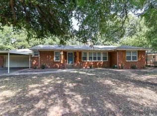 3903 Southmoor Ln, Wichita Falls, TX 76302