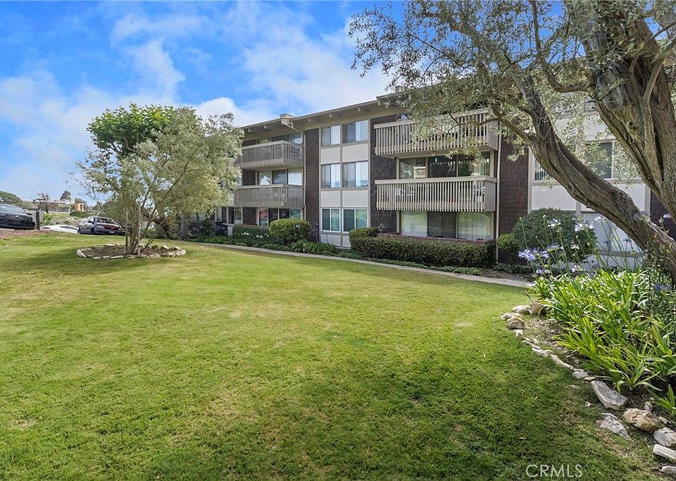 1st image of 6542 Ocean Crest Dr APT C111